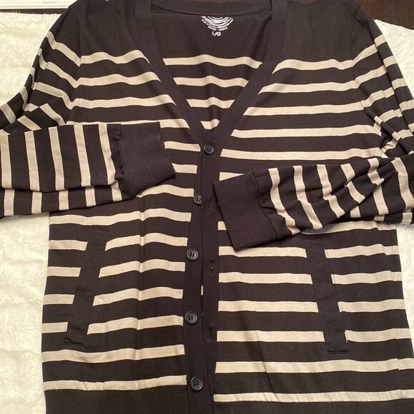 21men black and grey button down lightweight sweater size XL - Picture 3 of 4